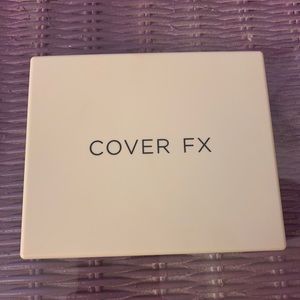 Cover FX medium-tan